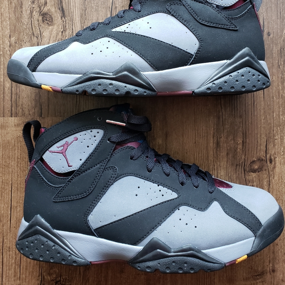 2011 Air Jordan 7 Bordeaux - Picture 1 of 7